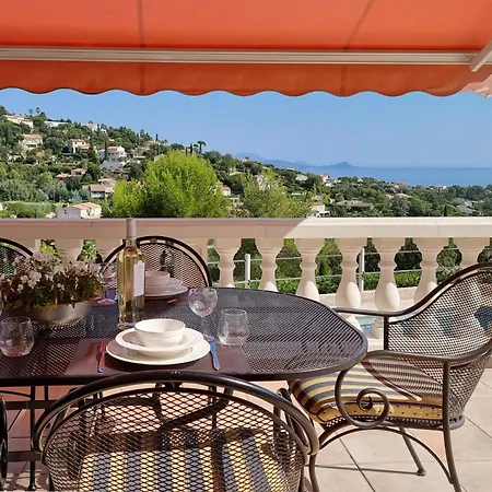 La Belle Issambre Villa *